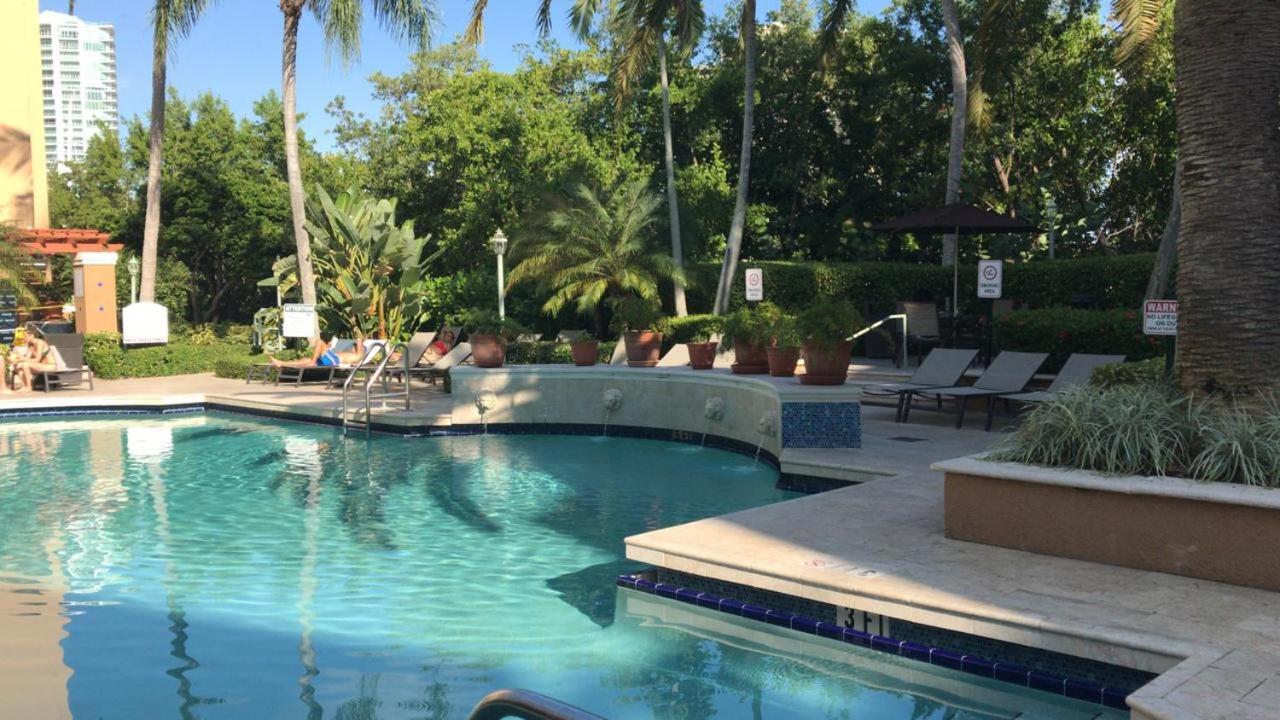 6-502 Amazing Water View - Three Bedrooms Aventura Exterior foto